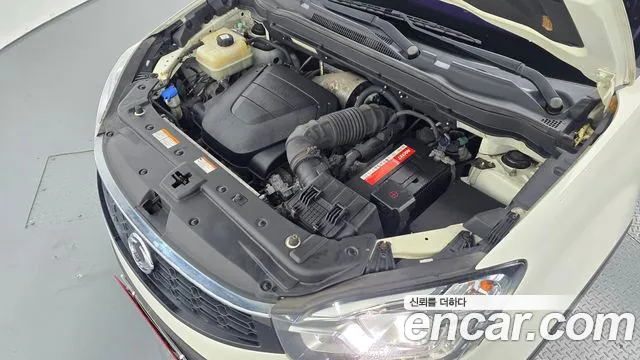 KG_Mobility_Ssangyong KORANDO 2015 thumb 6