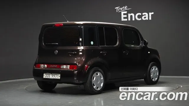Nissan Cube 2012 thumb 2