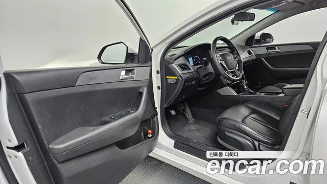 Hyundai Sonata 2016 thumb 10