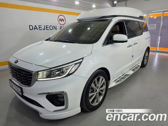 Kia Carnival 2018 thumb 12