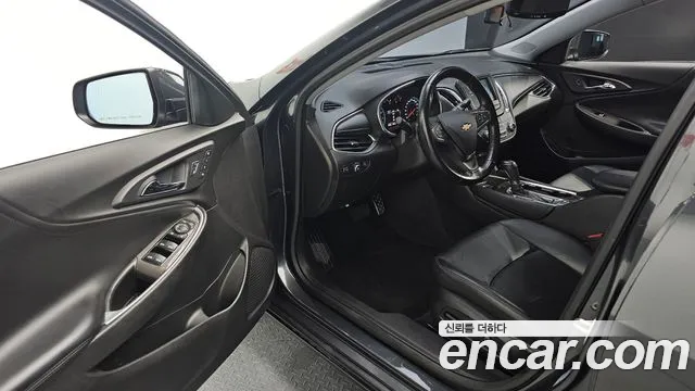 ChevroletGMDaewoo Malibu 2017 thumb 11