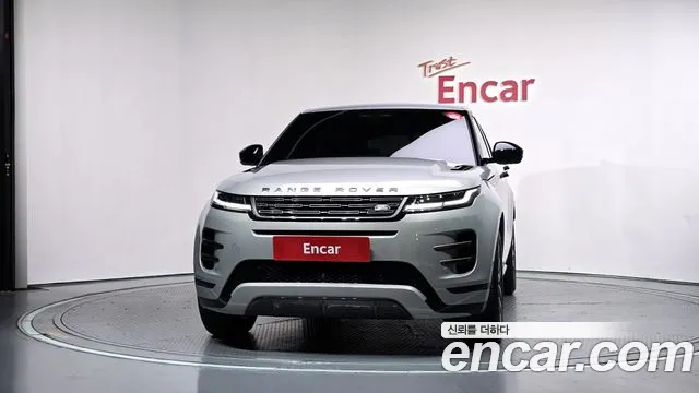 Land Rover Range Rover Evoque 2025 thumb 3