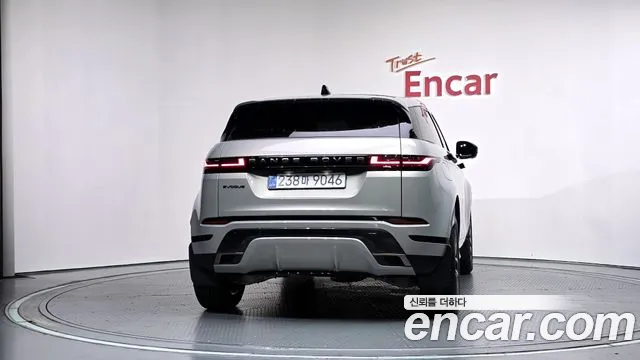 Land Rover Range Rover Evoque 2025 thumb 4