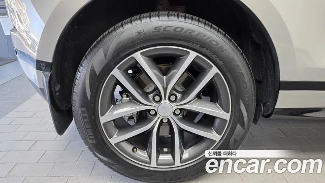 Land Rover Range Rover Evoque 2025 thumb 5