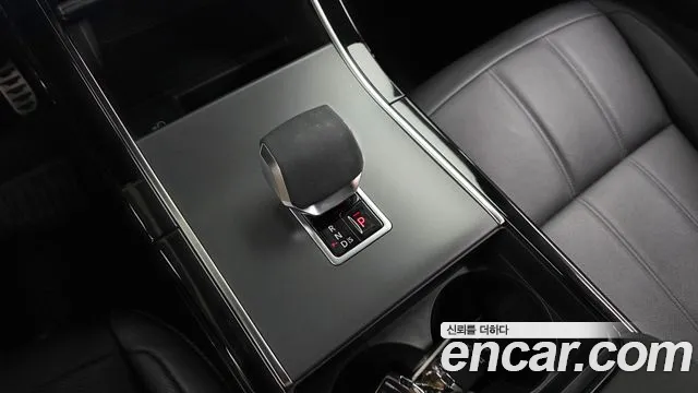 Land Rover Range Rover Evoque 2025 thumb 9