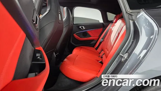 BMW 2-Series 2021 thumb 11