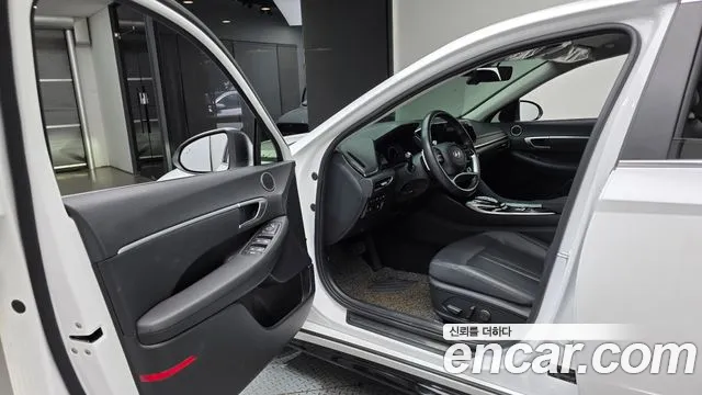 Hyundai Sonata 2021 thumb 10