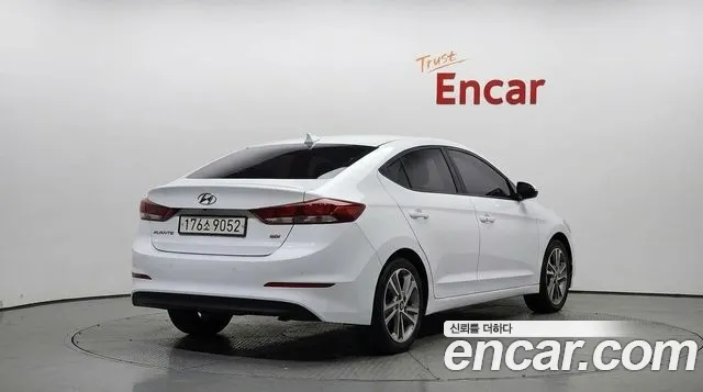 Hyundai Avante 2017 thumb 2