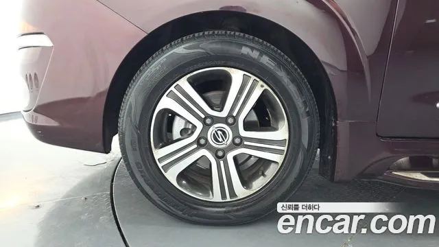 KG_Mobility_Ssangyong KORANDO 2014 thumb 5