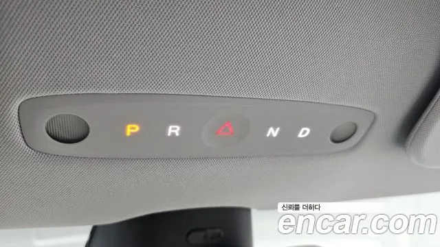 Tesla Model 3 2024 thumb 8