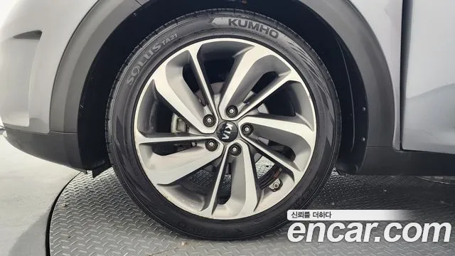 Kia Niro 2016 thumb 5
