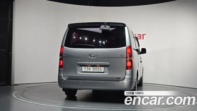 Hyundai Starex 2012 thumb 4