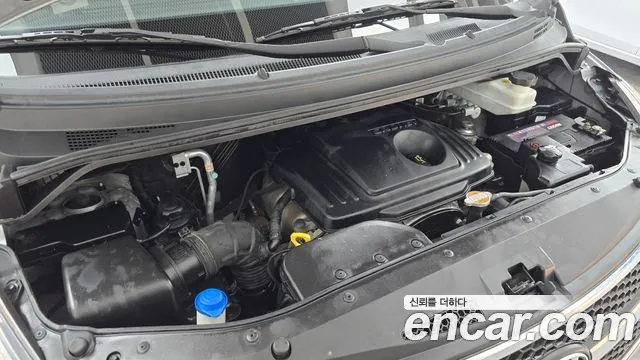 Hyundai Starex 2012 thumb 6