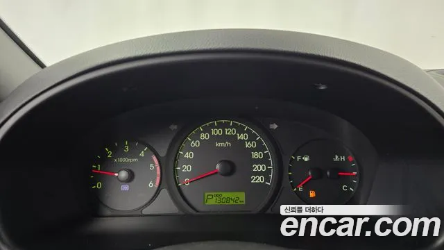 Hyundai Starex 2012 thumb 8