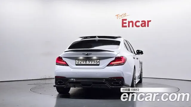 Genesis G70 2019 thumb 4