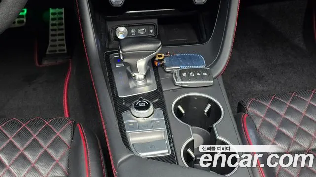 Genesis G70 2019 thumb 9