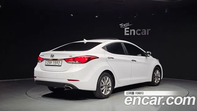 Hyundai Avante 2014 thumb 2