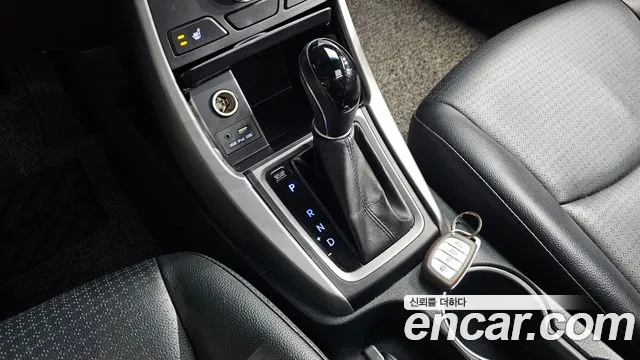 Hyundai Avante 2014 thumb 9