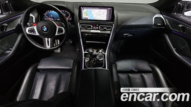 BMW 8-Series 2023 thumb 6
