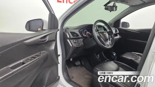 ChevroletGMDaewoo Spark 2016 thumb 10
