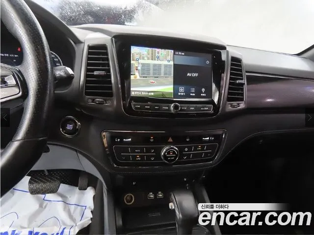 KG_Mobility_Ssangyong Rexton 2022 thumb 10