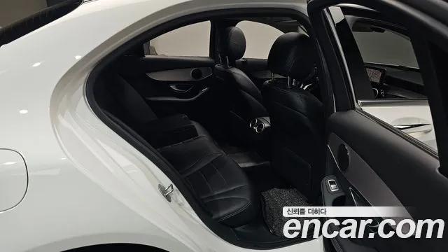 Mercedes-Benz C-Класс 2020 thumb 11