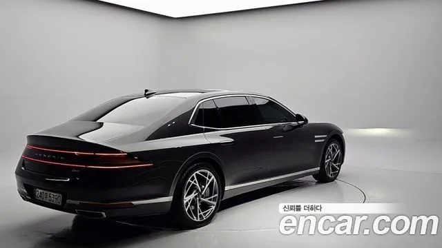 Genesis G90 2023 thumb 2