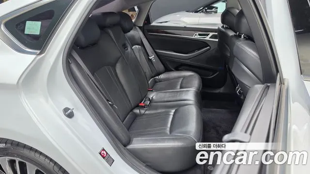 Hyundai Genesis 2016 thumb 11