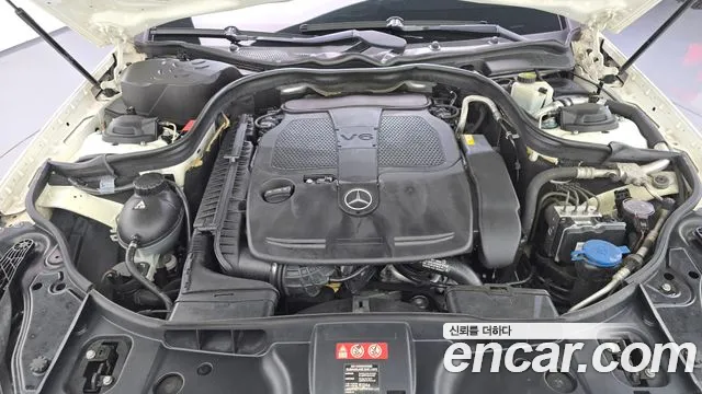 Mercedes-Benz CLS-Class 2011 thumb 6