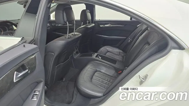 Mercedes-Benz CLS-Class 2011 thumb 11