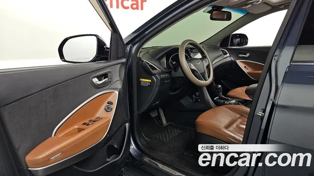 Hyundai Santa Fe 2015 thumb 10
