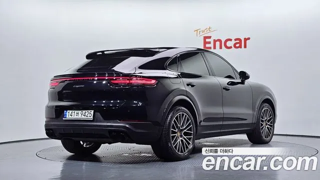 Porsche Cayenne 2021 thumb 2