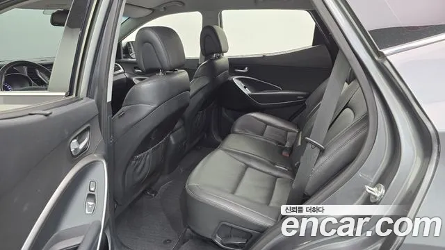 Hyundai Santa Fe 2015 thumb 11