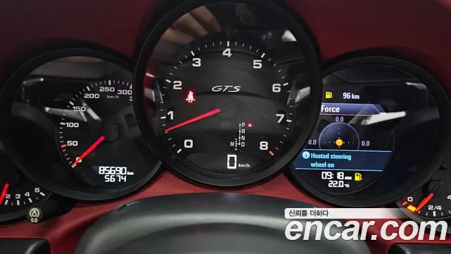 Porsche 911 2017 thumb 8