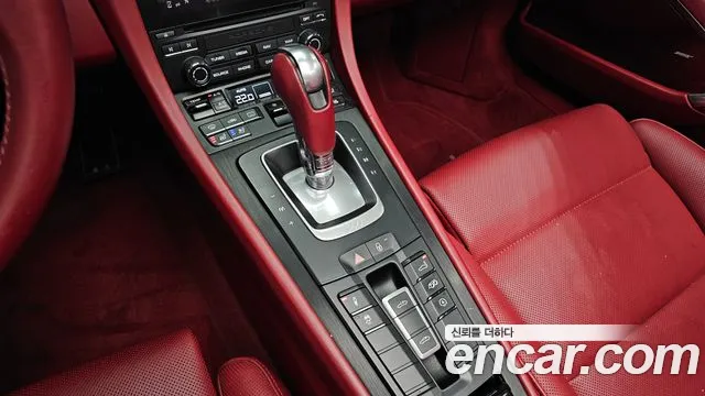 Porsche 911 2017 thumb 9