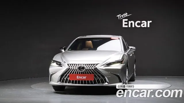 Lexus ES 2026 thumb 2
