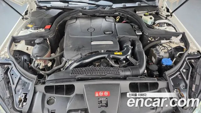 Mercedes-Benz E-Класс 2015 thumb 6
