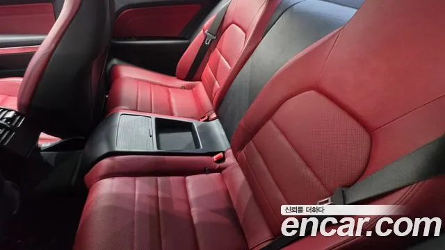 Mercedes-Benz E-Класс 2015 thumb 12