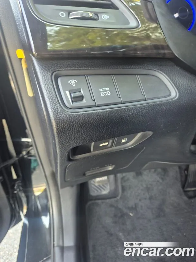 Hyundai Grandeur 2012 thumb 7