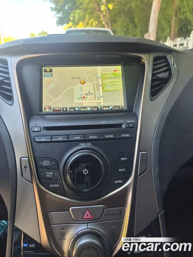 Hyundai Grandeur 2012 thumb 11