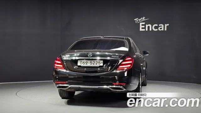 Mercedes-Benz S-Класс 2018 thumb 4