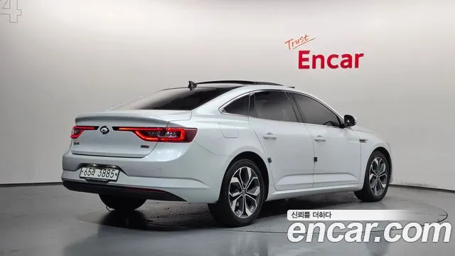 Renault-KoreaSamsung Megane 2018 thumb 2
