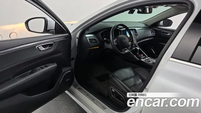 Renault-KoreaSamsung Megane 2018 thumb 10