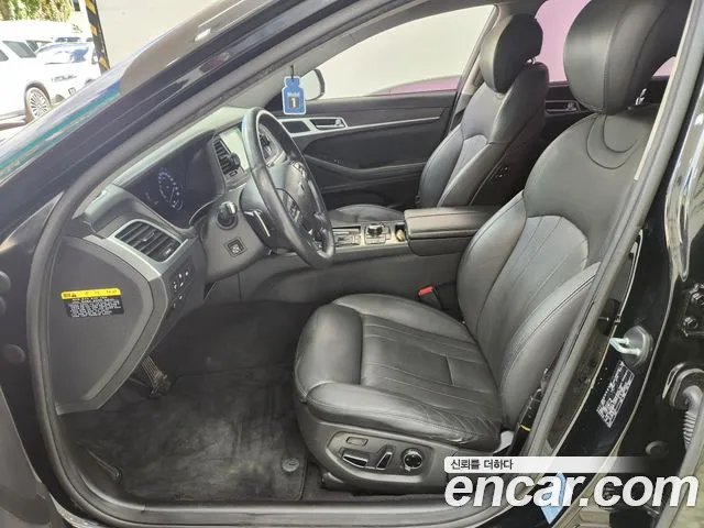 Hyundai Genesis 2015 thumb 9