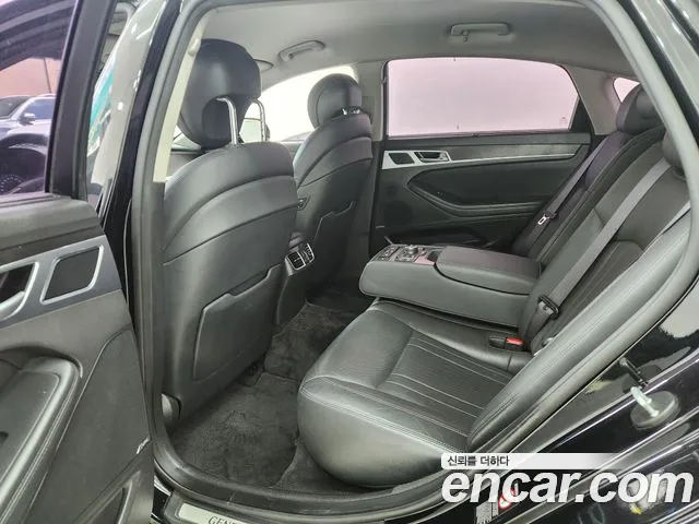Hyundai Genesis 2015 thumb 10