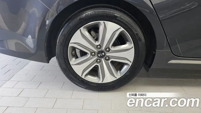 Kia K5 2018 thumb 5