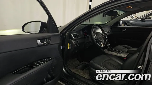 Kia K5 2018 thumb 10