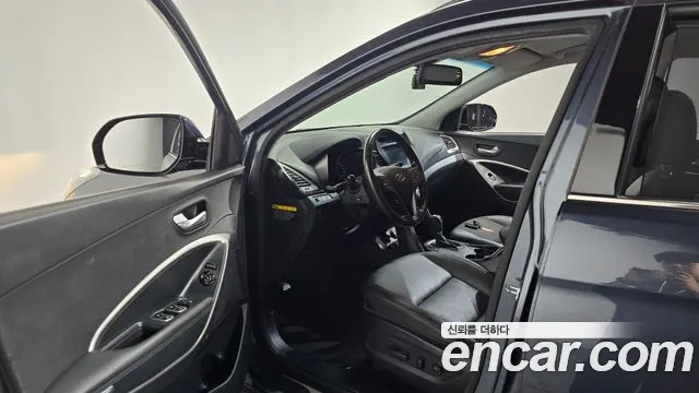 Hyundai Santa Fe 2015 thumb 9