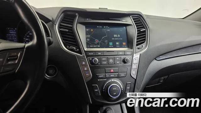 Hyundai Santa Fe 2015 thumb 11