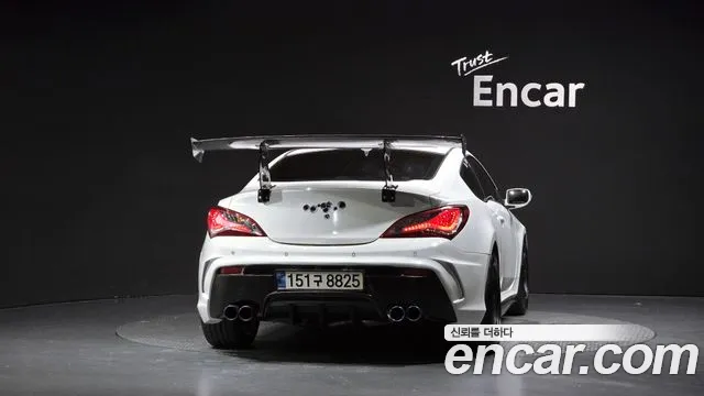 Hyundai Genesis 2010 thumb 4